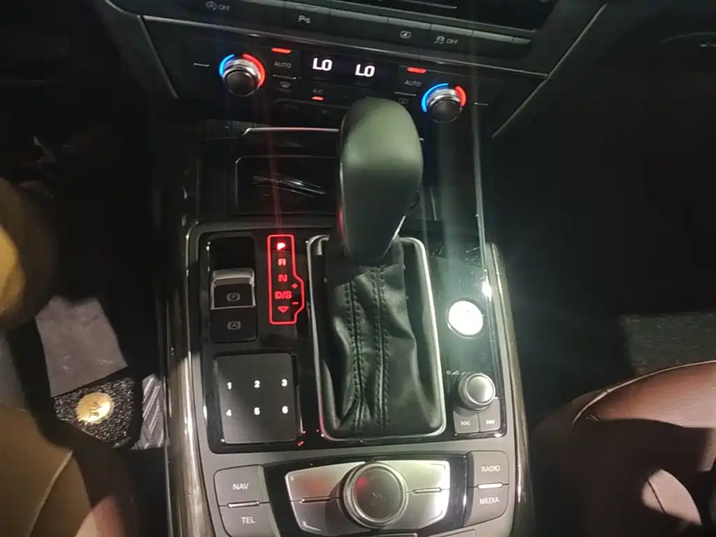 Audi A6L — миниатюра 14