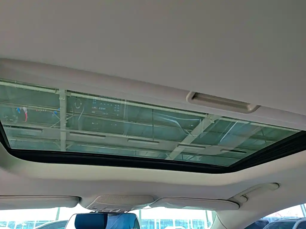 Ford Mondeo — миниатюра 18
