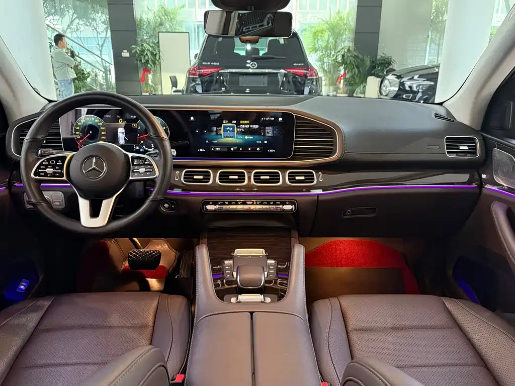 Mercedes-Benz GLE (Import) — миниатюра 9