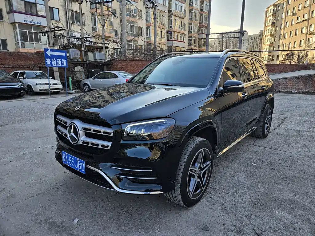 Mercedes-Benz GLS 2023