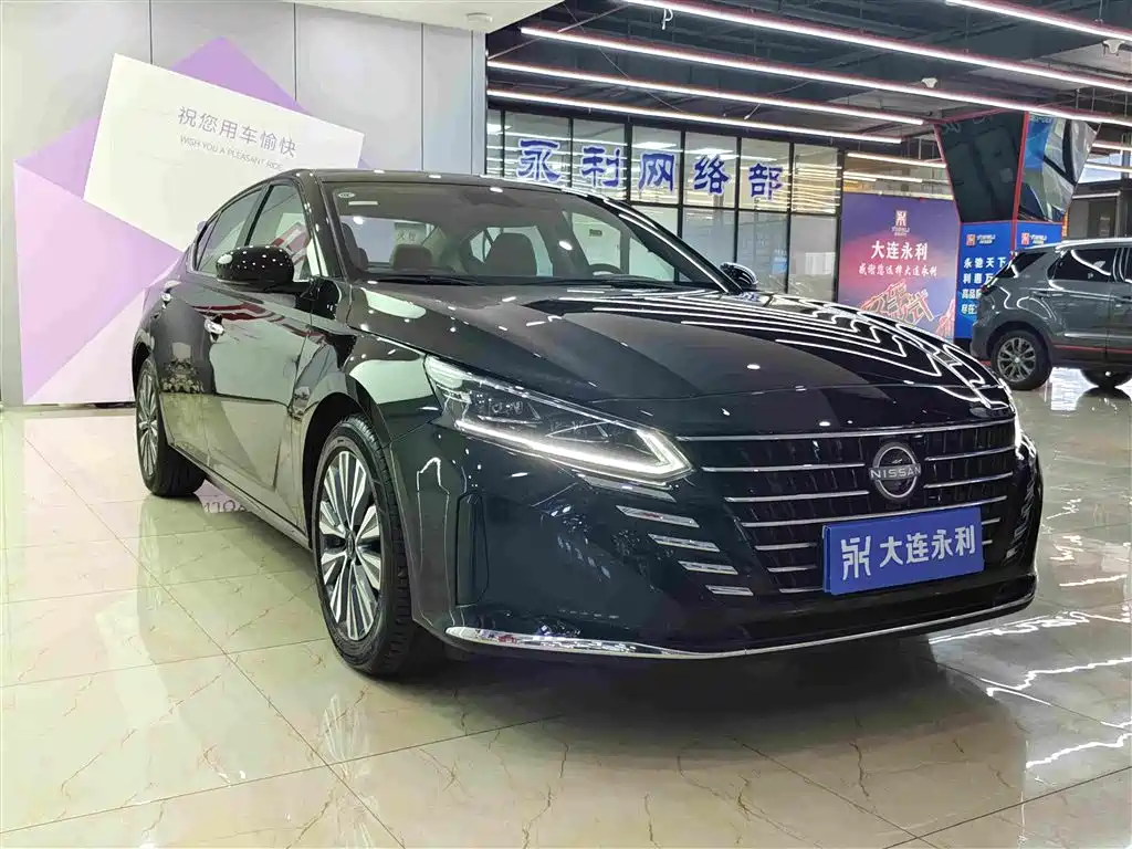 Nissan Teana — миниатюра 3