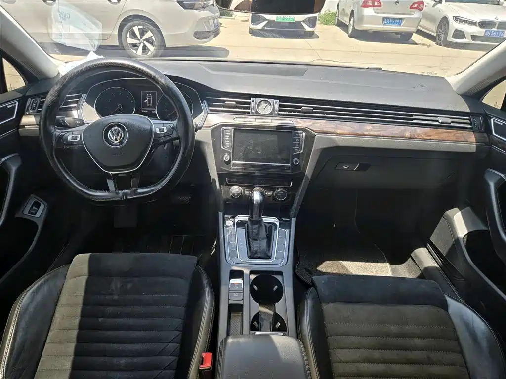 Volkswagen Magotan 2017 380TSI DSG Luxury