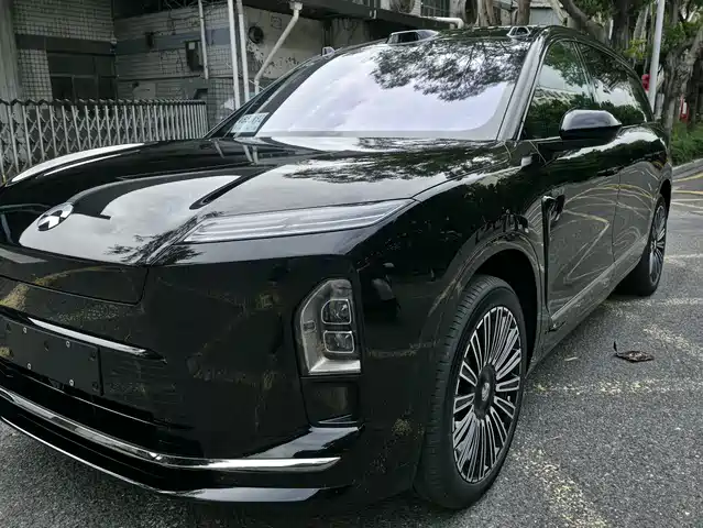 2026 Nio ES8