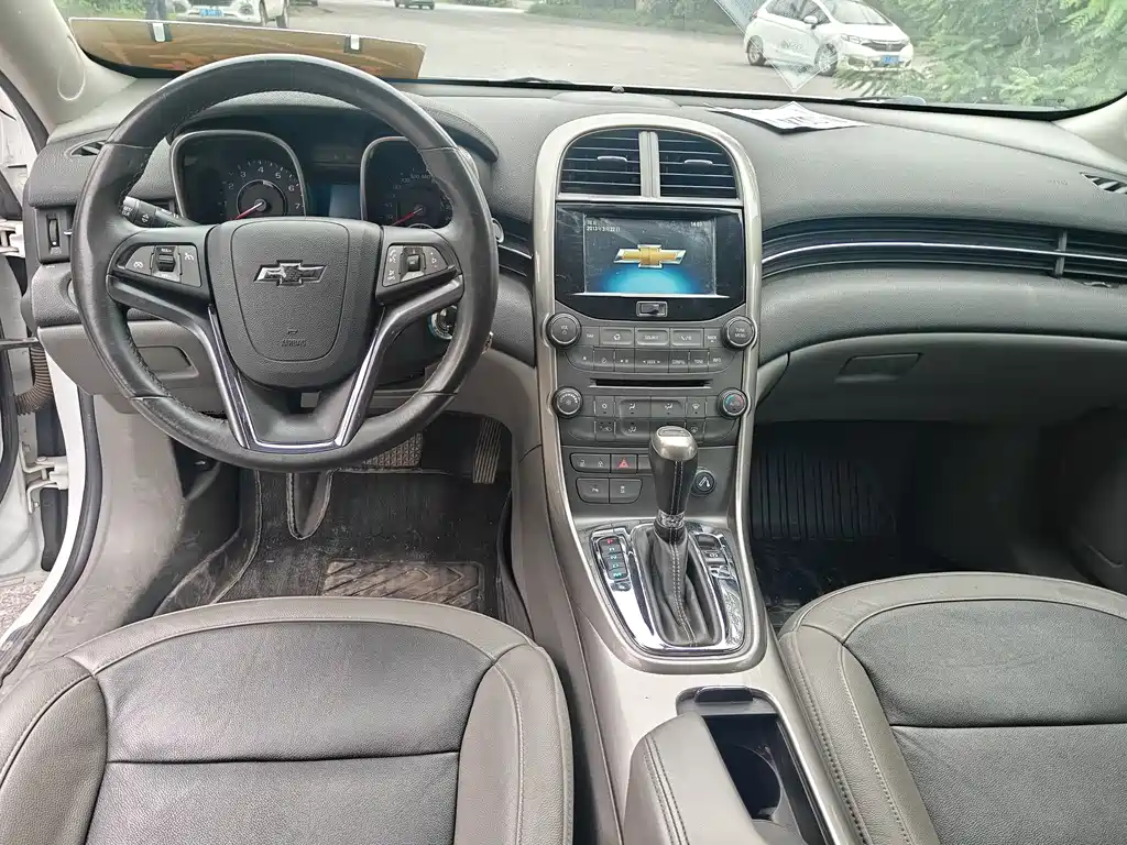 Chevrolet Malibu 2014 2.4L AT Luxury
