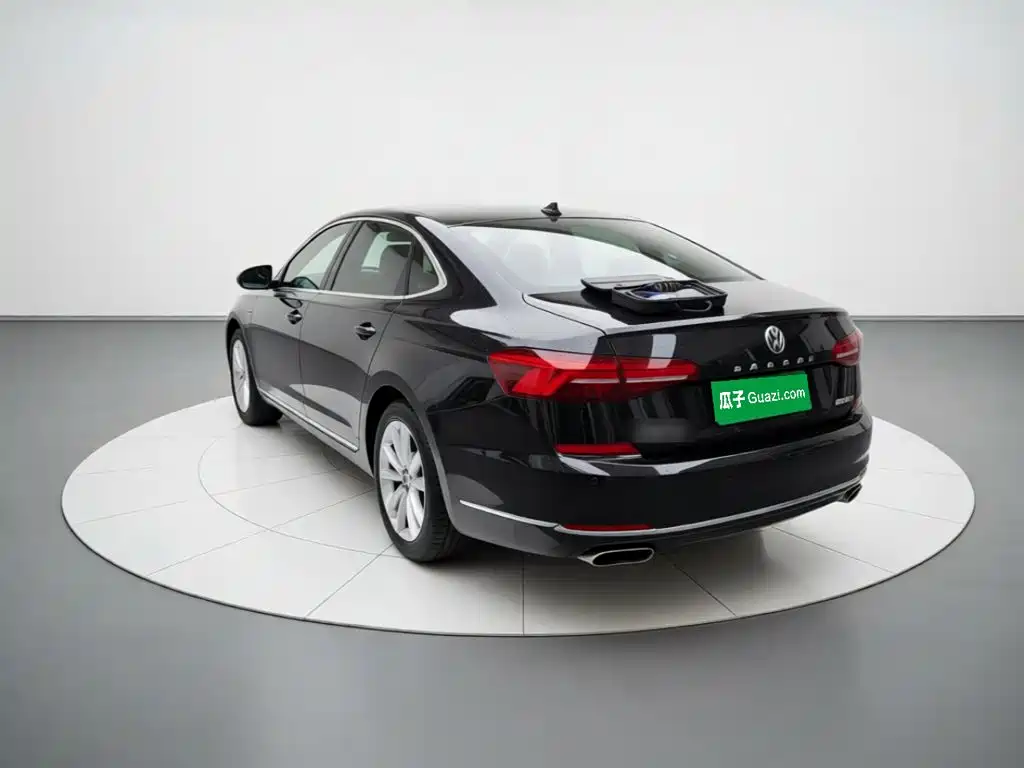 Volkswagen Passat — миниатюра 4