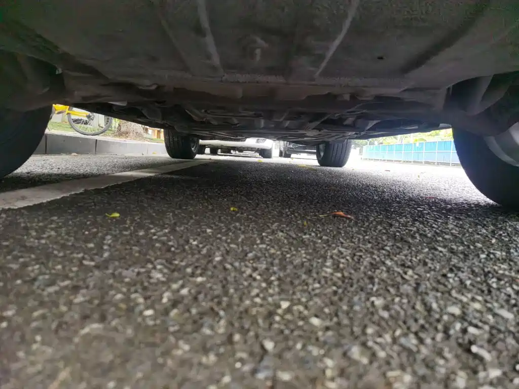 Jeep Grand Cherokee (Import) — миниатюра 23