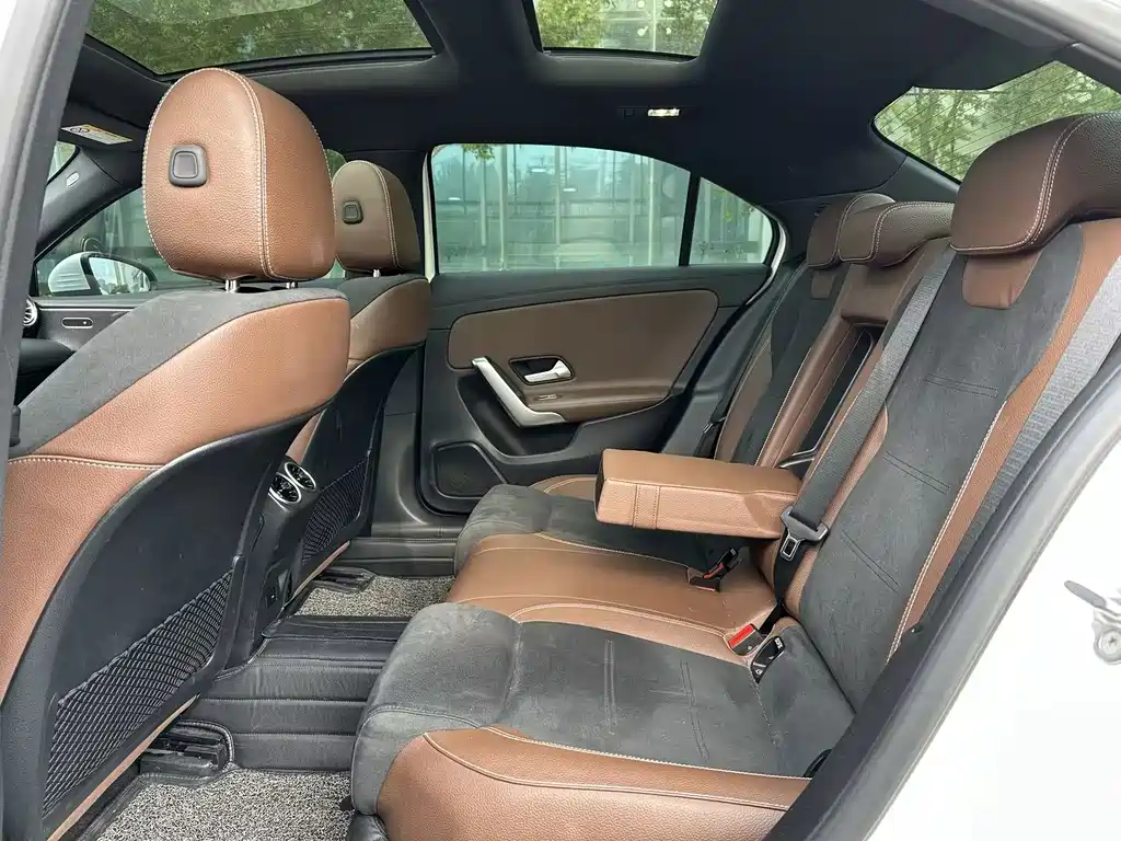 Mercedes-Benz A-Class — миниатюра 18