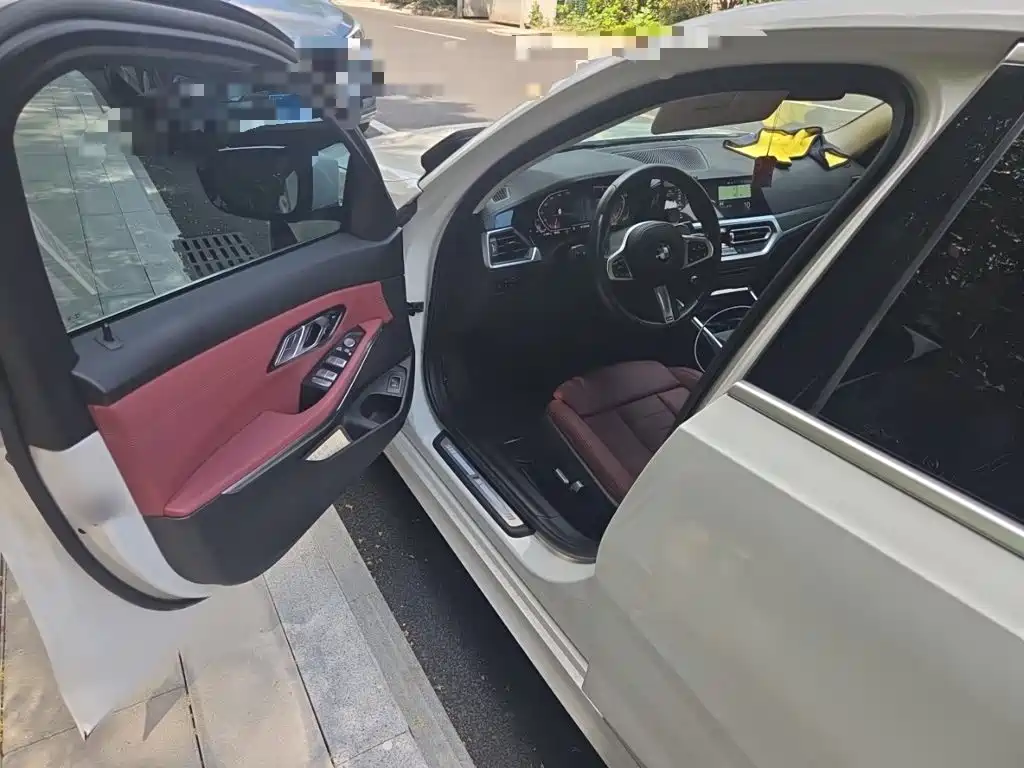 BMW 3 Series — миниатюра 14