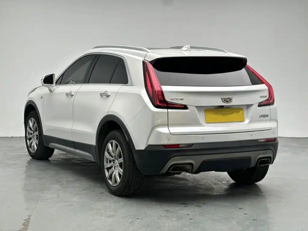 Cadillac XT4 — миниатюра 6