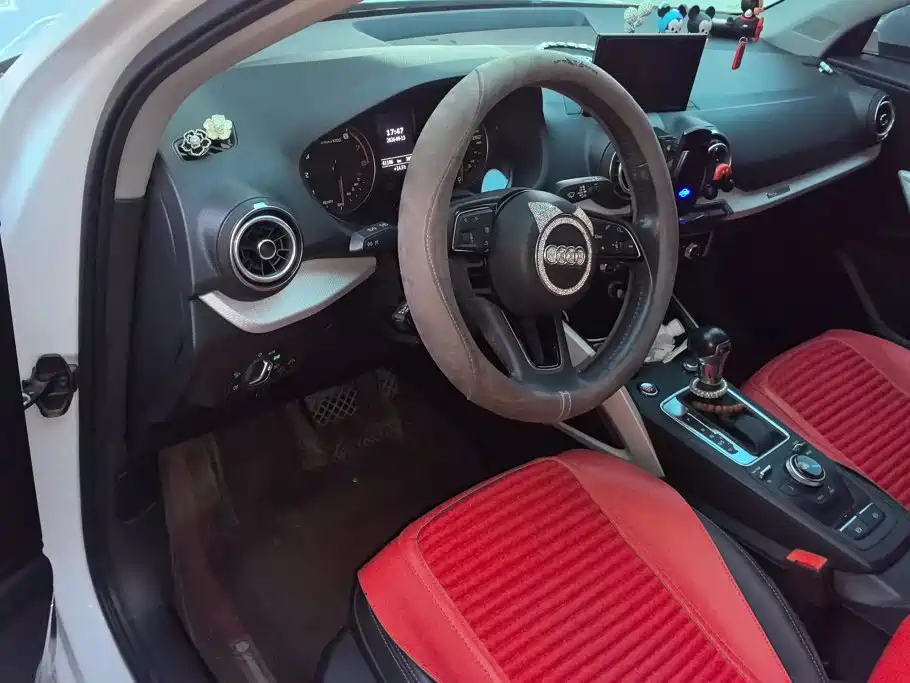 Audi Q2L — миниатюра 12