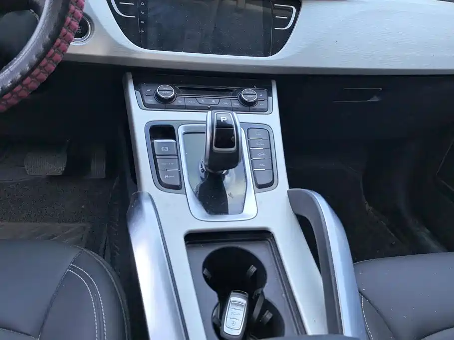 Geely Boyue — миниатюра 16