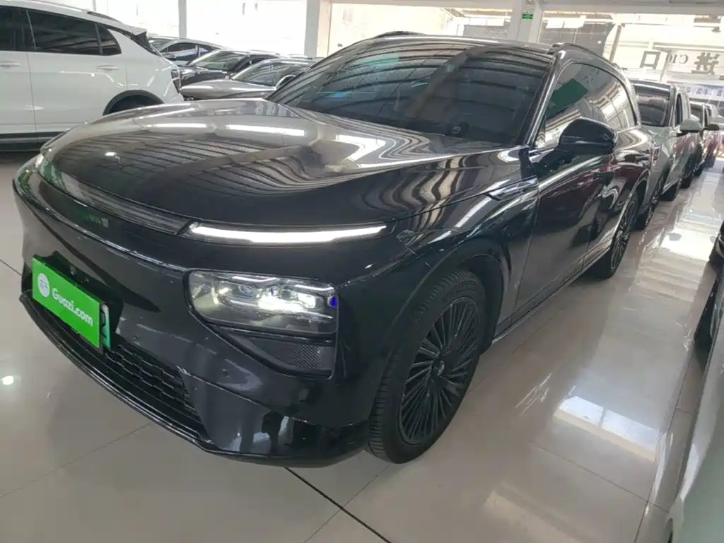 XPeng G9