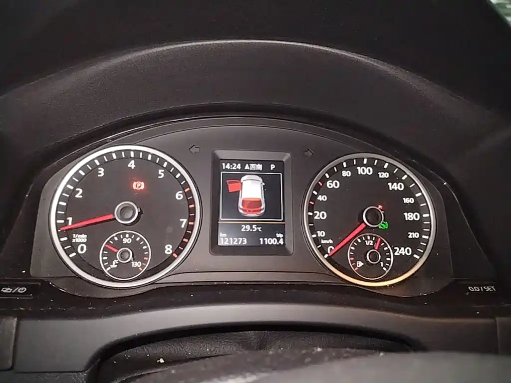 Volkswagen Tiguan — миниатюра 12