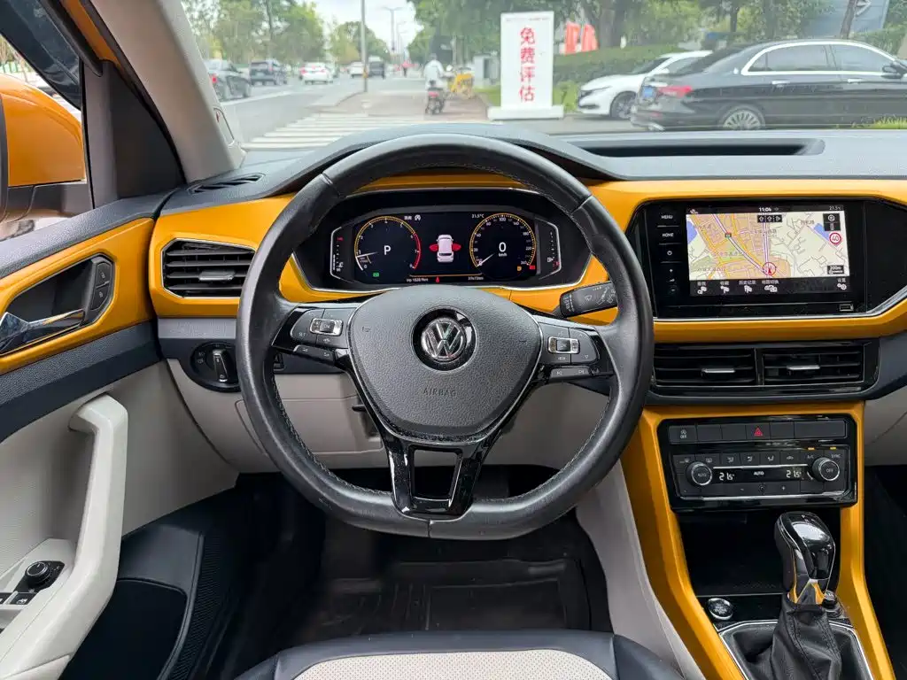 Volkswagen T-Cross — миниатюра 14