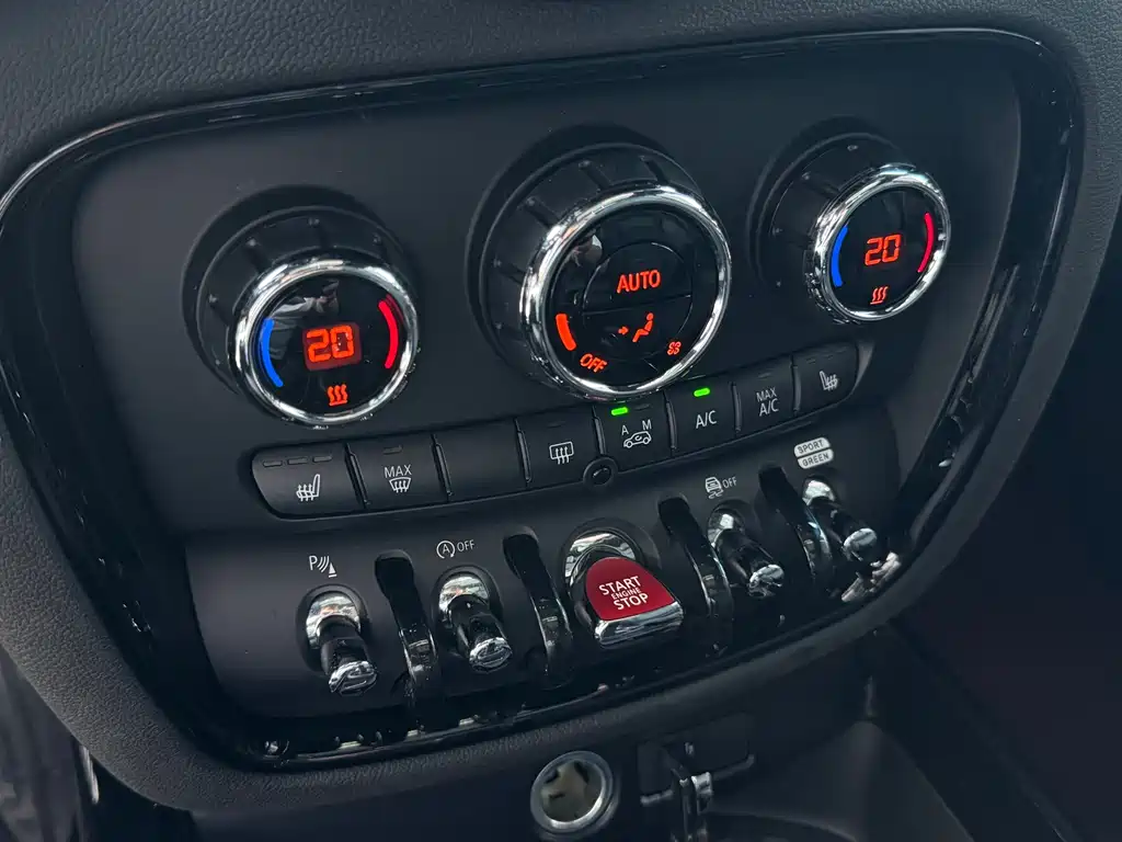 MINI Mini JCW Clubman — миниатюра 15
