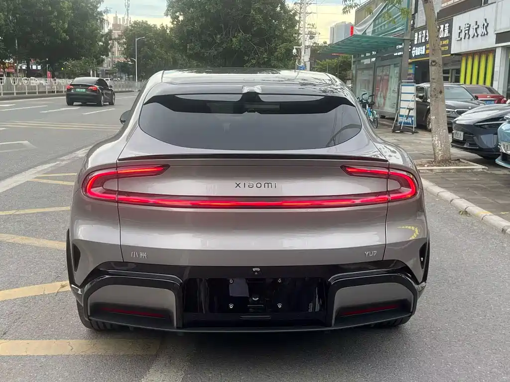 Xiaomi YU7