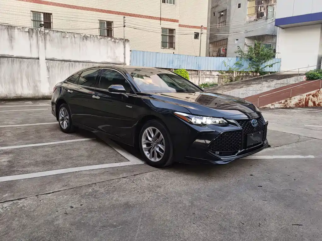 Toyota Avalon — миниатюра 6