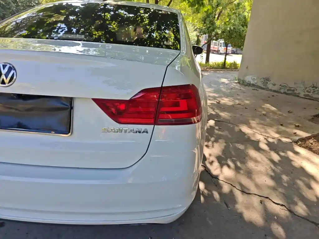 Volkswagen Santana — миниатюра 8