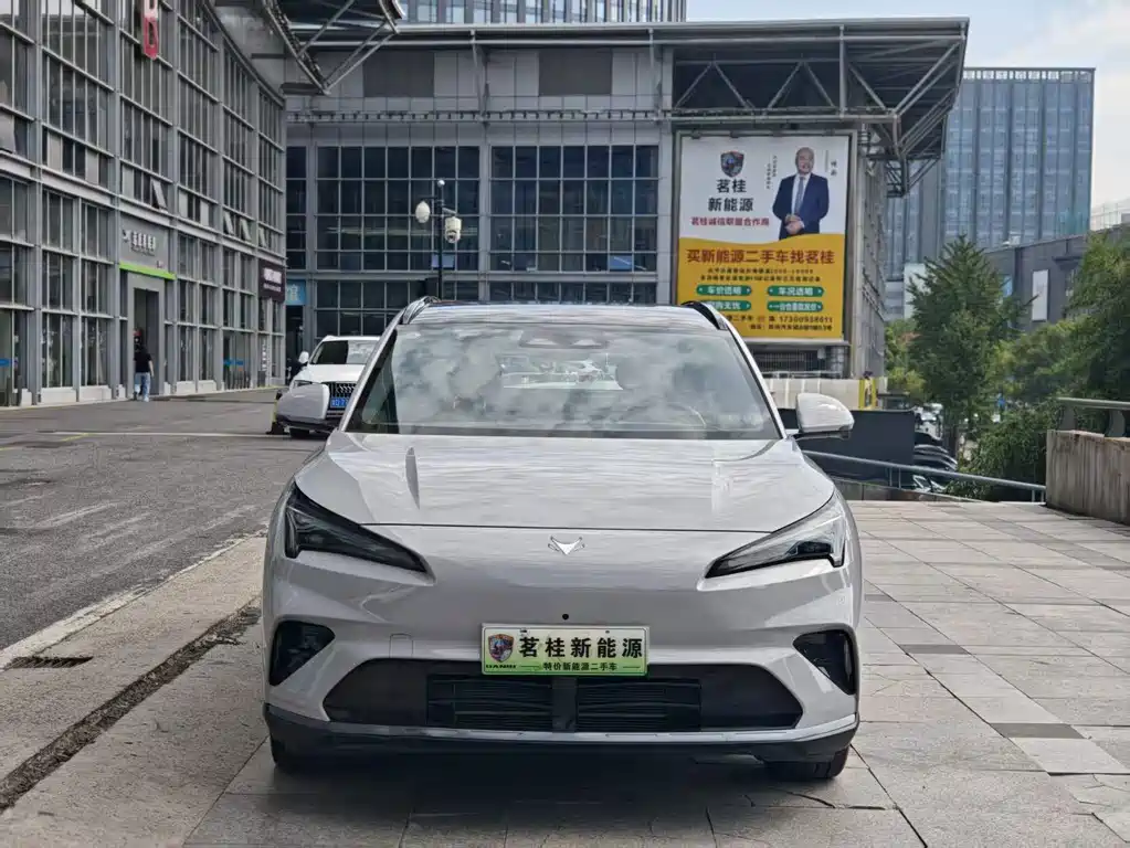 ARCFOX Alpha T5 — миниатюра 2