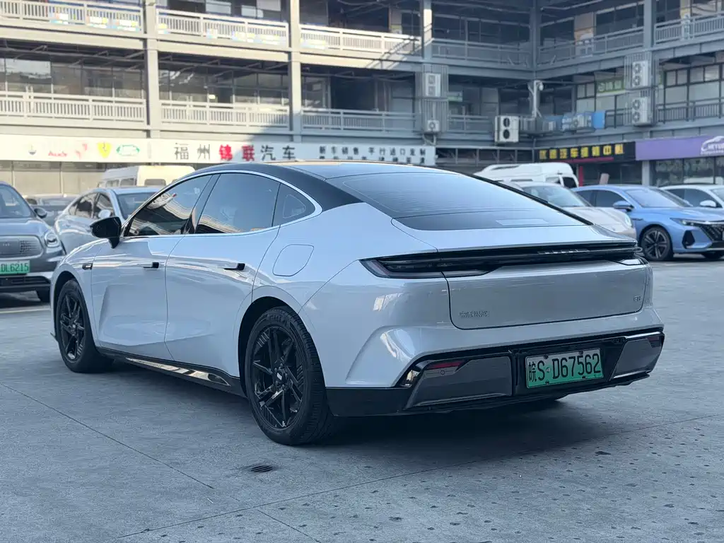 Geely Galaxy Galaxy E8 E8 2024 550km PRO