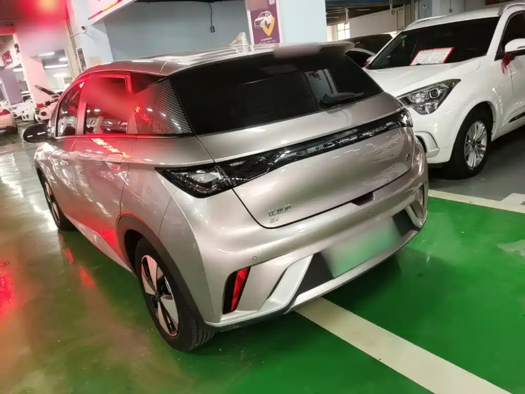 BYD Dolphin — миниатюра 5