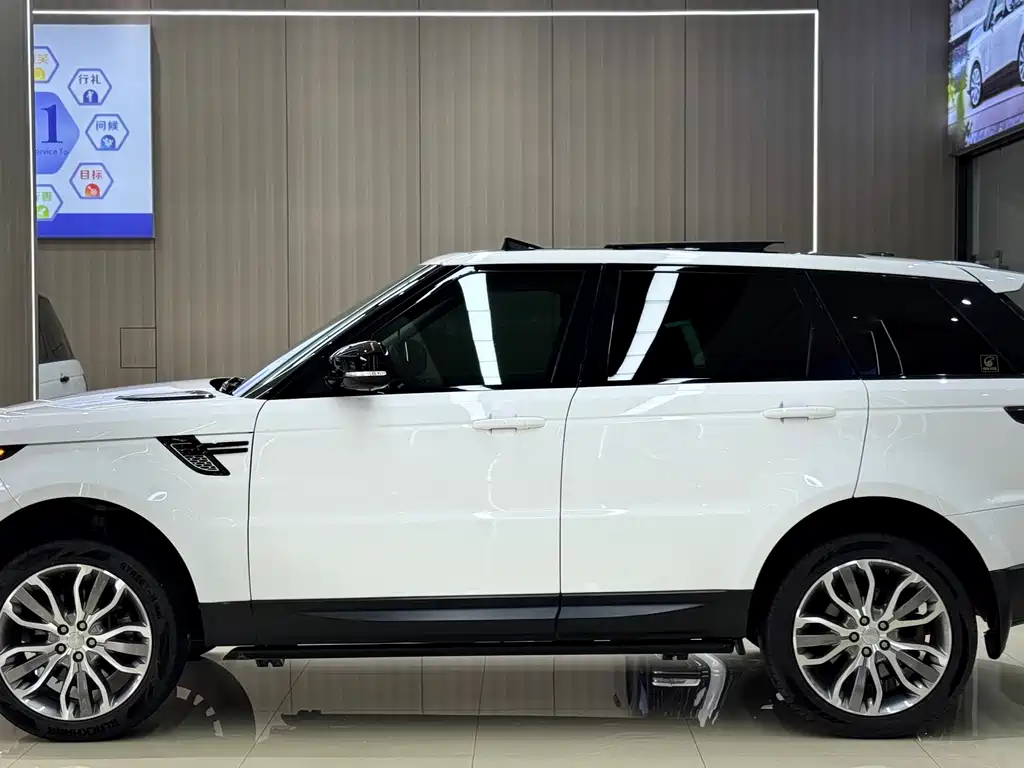 Land Rover Sport — миниатюра 2