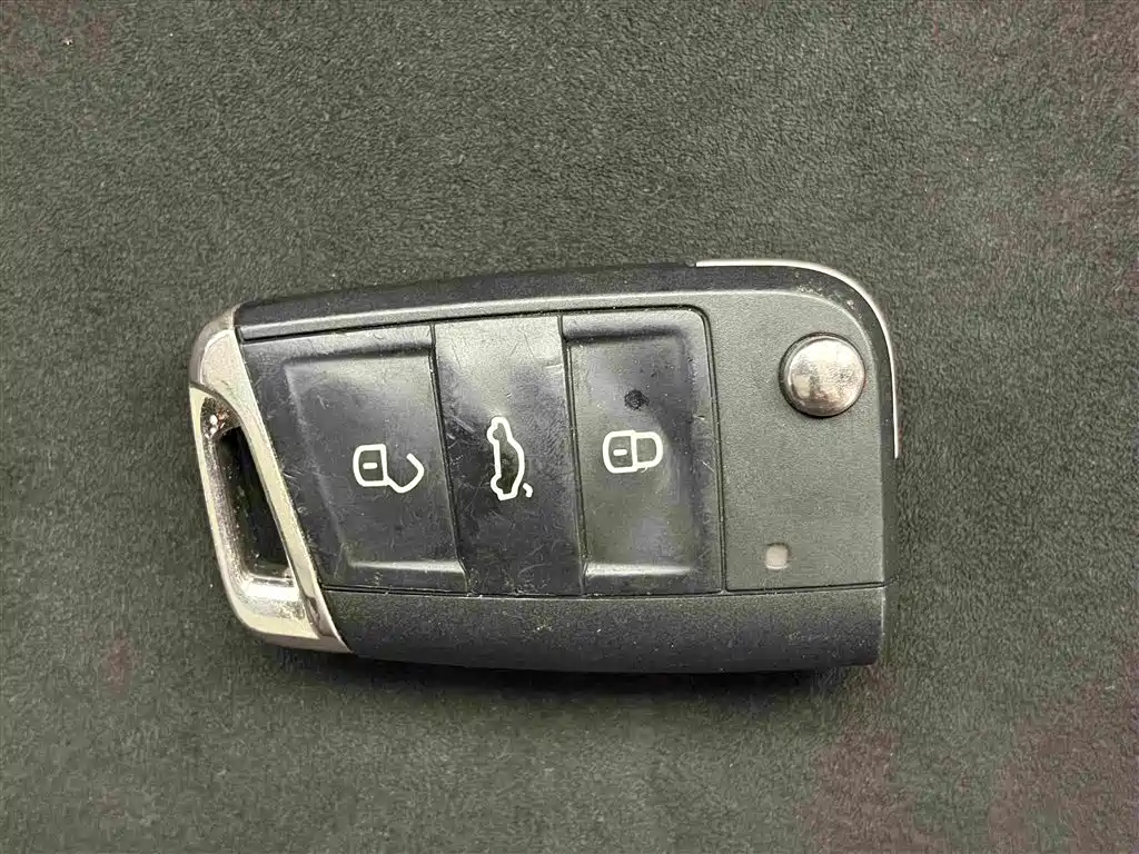Volkswagen Sagitar — миниатюра 12