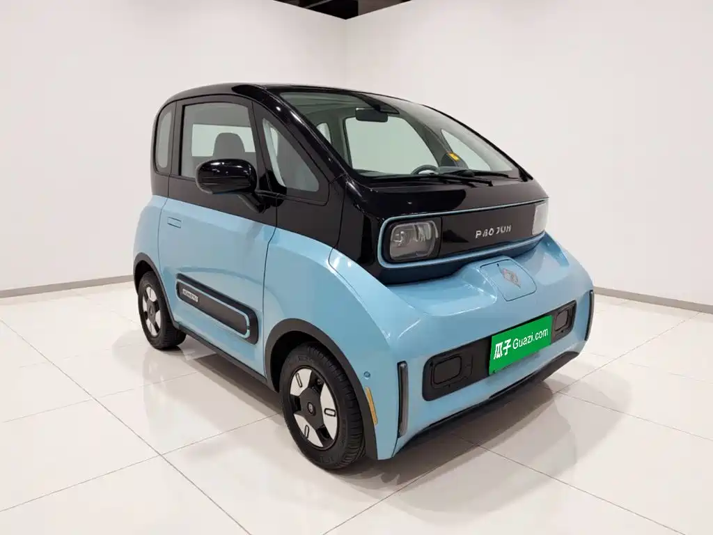 Baojun E300 — миниатюра 3
