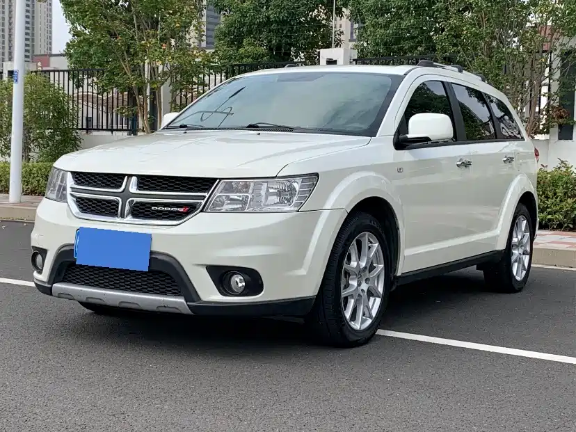 Купить Dodge Journey
