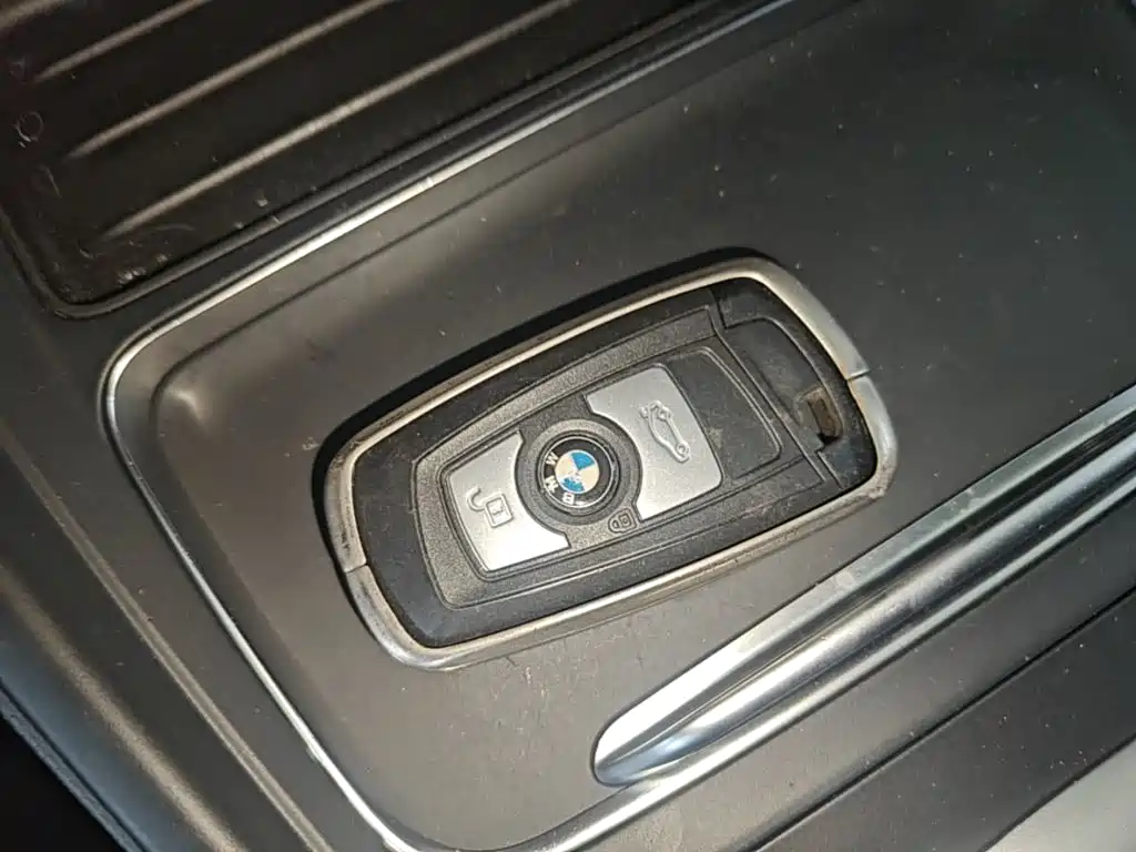 BMW 3 Series — миниатюра 9