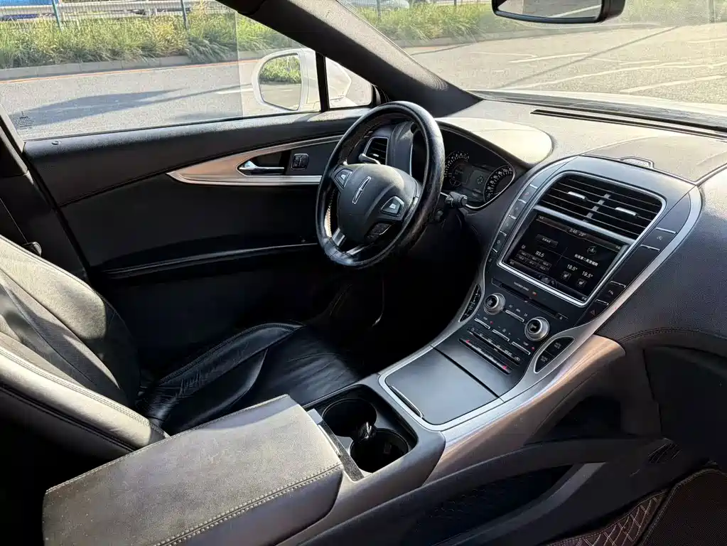 Lincoln MKX — миниатюра 10