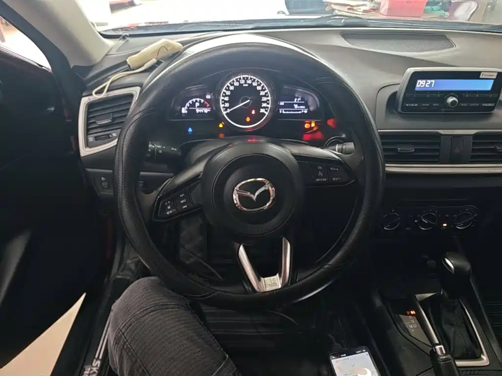 Mazda 3 Axela — миниатюра 11