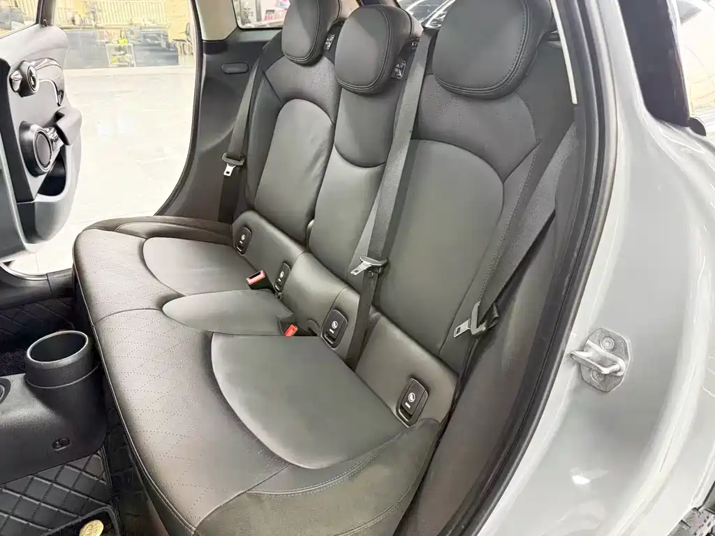 MINI Mini — миниатюра 13