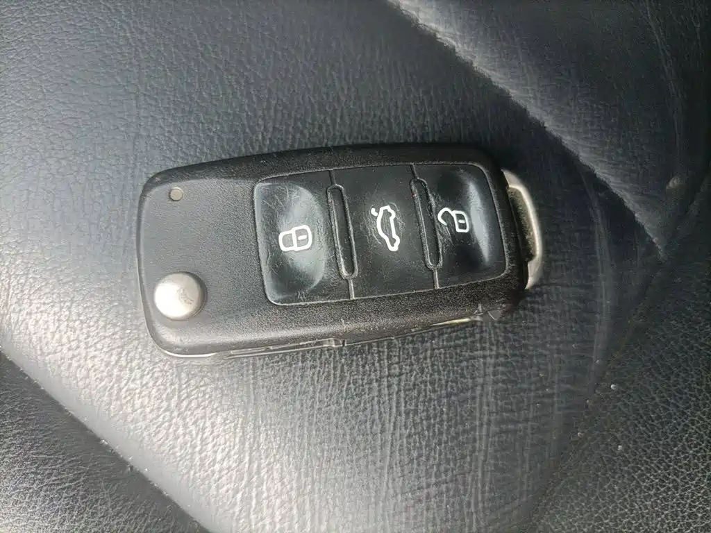 Volkswagen Lavida — миниатюра 9