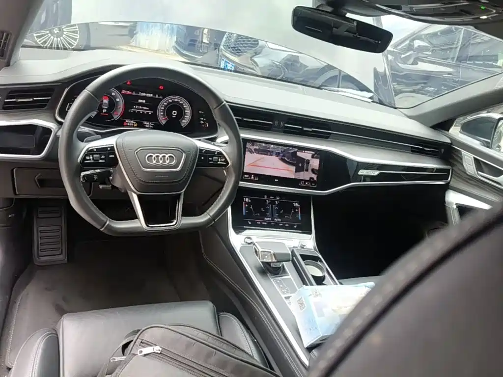 Audi A6L 2024 55 TFSI quattro Premium