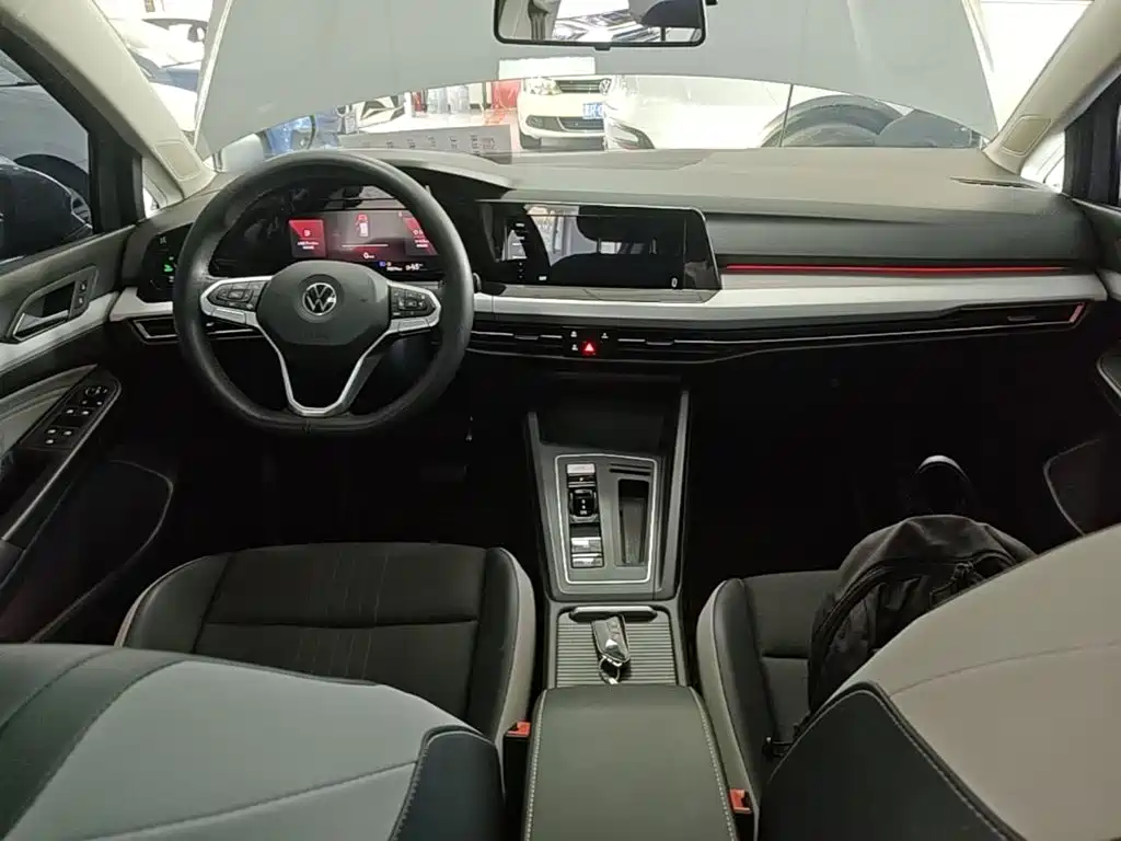 Volkswagen Golf — миниатюра 10