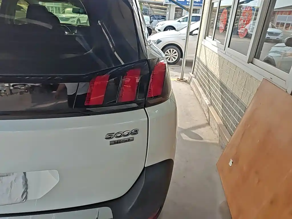 Peugeot 5008 — миниатюра 8