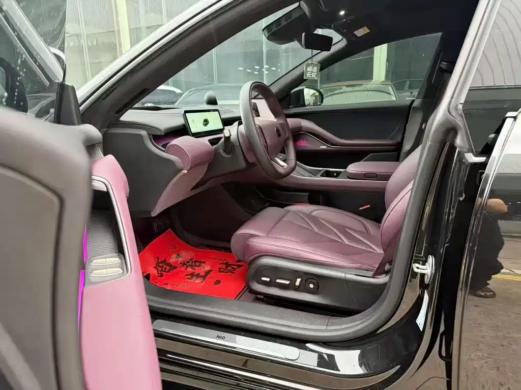 NIO ET5T 2025 75kWh Touring