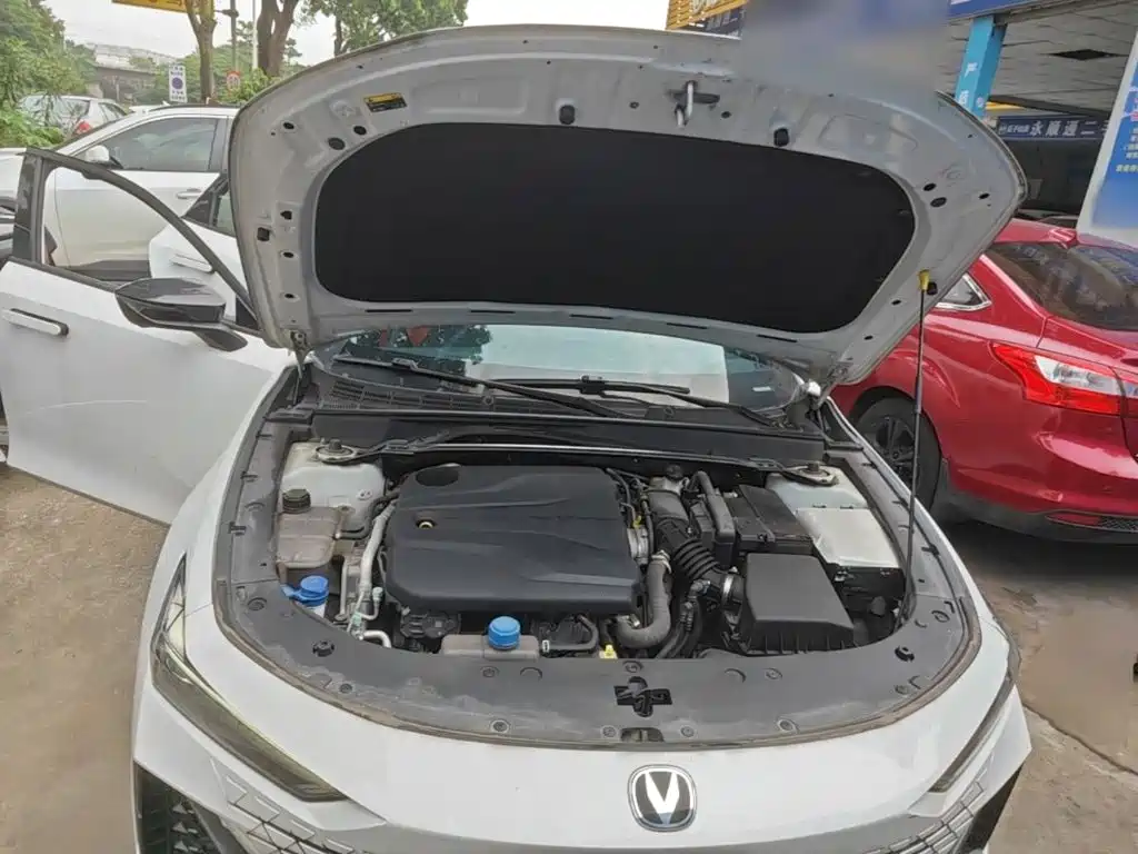 Changan UNI-V — миниатюра 20