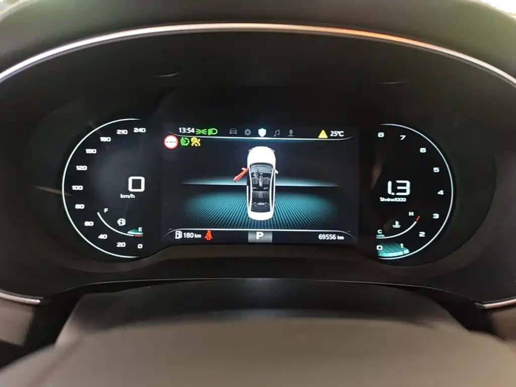 Roewe i6 MAX — миниатюра 12