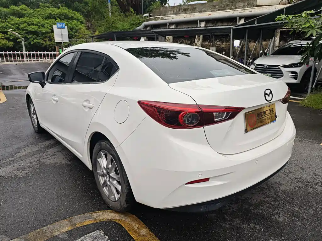 Mazda 3 Axela — миниатюра 4