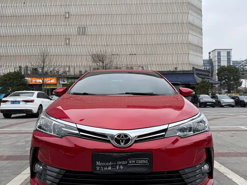 TOYOTA COROLLA