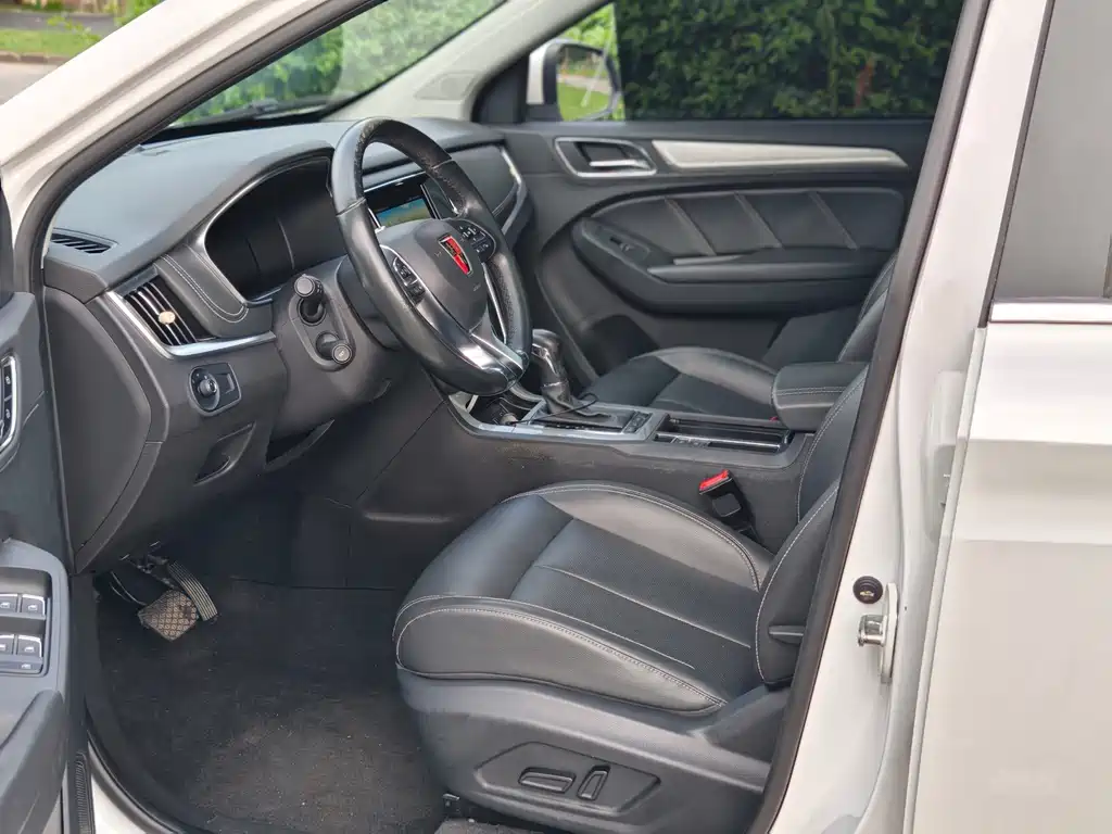 Roewe RX5 New Energy — миниатюра 10