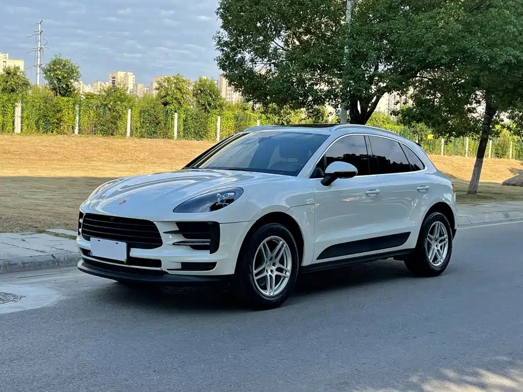 Porsche Macan — миниатюра 2