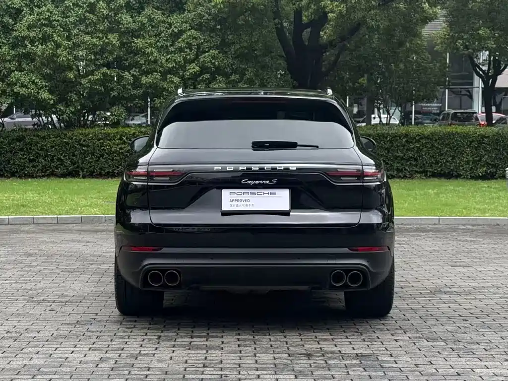 Porsche Cayenne — миниатюра 6