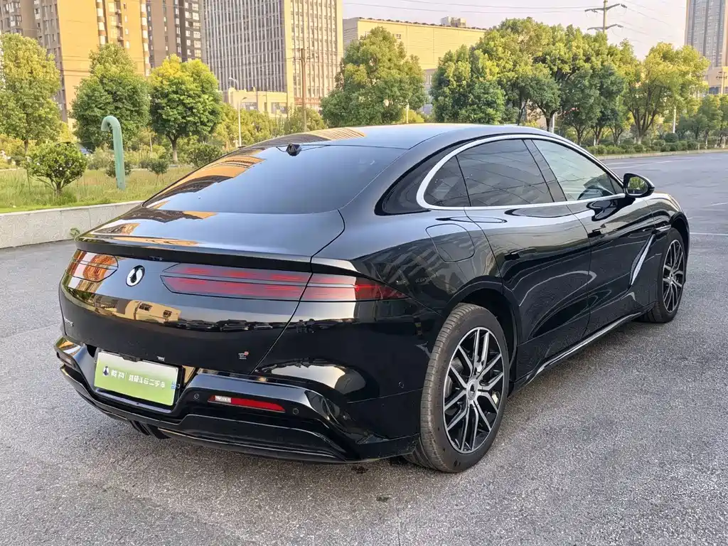 Denza Denza Z9 — миниатюра 10