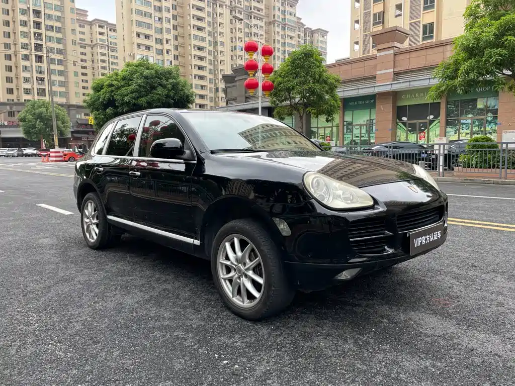 Porsche Cayenne — миниатюра 3