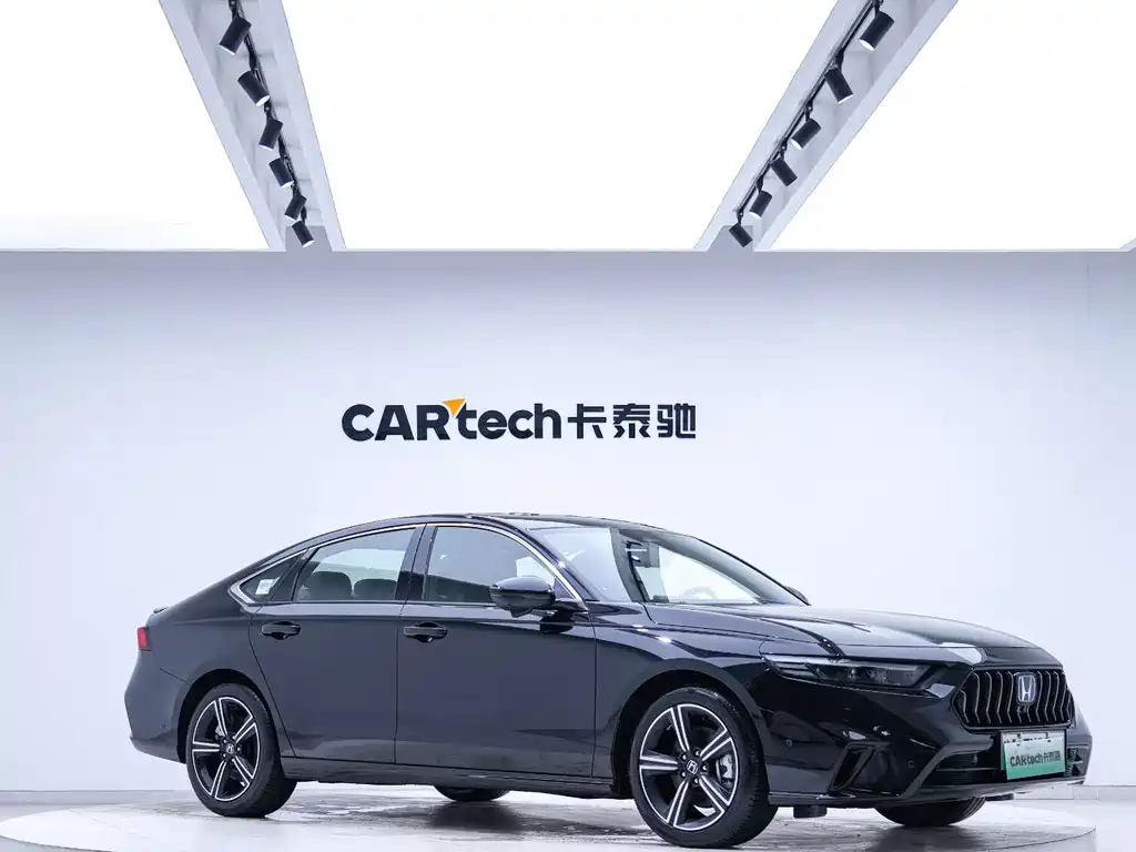 Honda Inspire 2025 e:PHEV