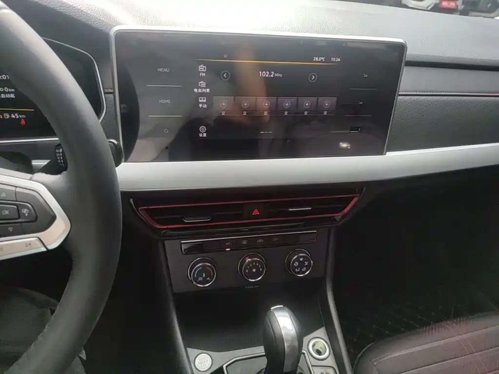 Volkswagen Lavida — миниатюра 13