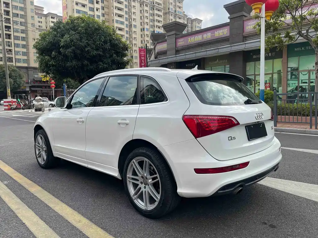 Audi Q5 2010 3.2FSI Sport